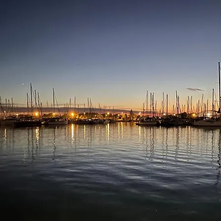 Studio Face A La 4 Couchages - Gratuits Piscine Tennis Et Un Parking Prive Rare Et Tres Utile - Vue Magnifique Sur La - Agreable En Toutes Saisons Ile Des Pecheurs - La Brigantine - Emplacement Et Vue Rares Au Cap D'agde